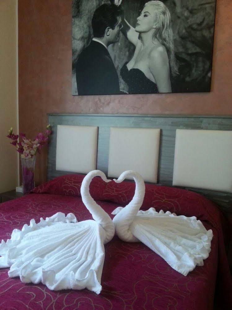 Residenza Elizabeth Hotel Rome Bagian luar foto